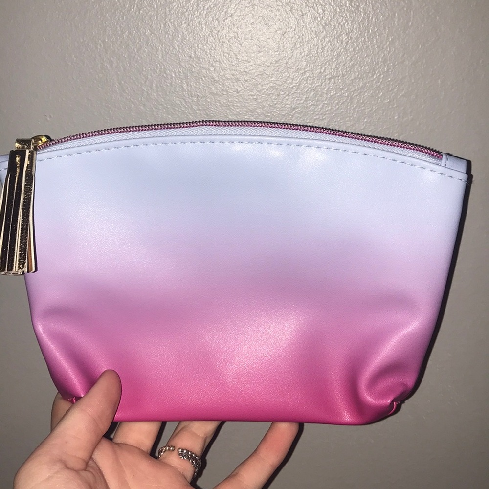 Essential bag - Picture 2 of 2